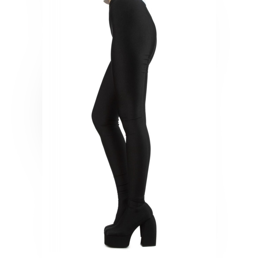 AKIRA Black Platform Boots - Picture 7 of 9